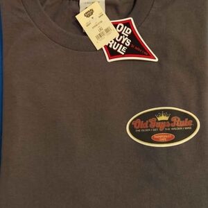 Rainforest Cafe ~ Old Guys Rule Grey T-Shirt